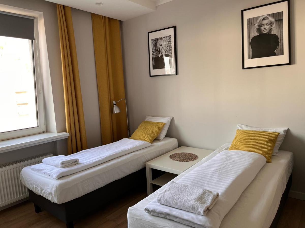 Labo Apartment Solidarnosci Varsavia Esterno foto