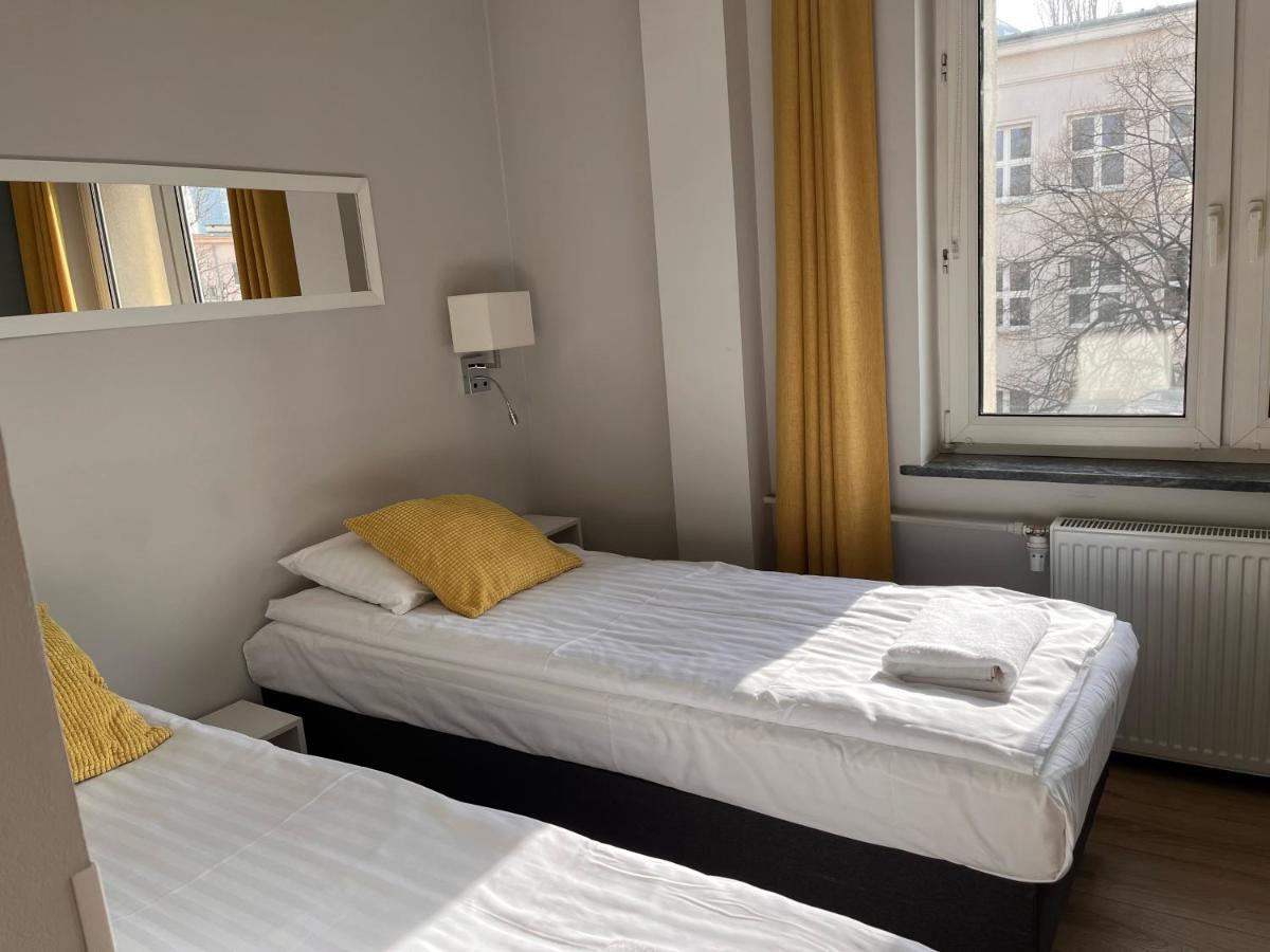 Labo Apartment Solidarnosci Varsavia Esterno foto
